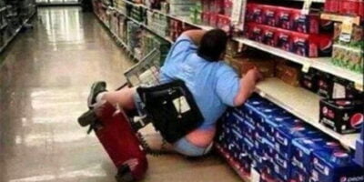 Everyone who knew her laughed at her after someone snapped a photo of her as she fell inside the grocery store.
