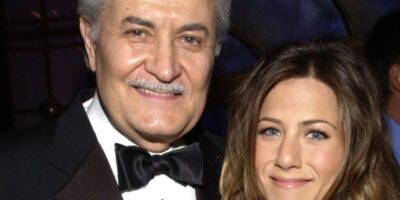 Jennifer Aniston Mourns Death of “Sweet Papa” John Aniston